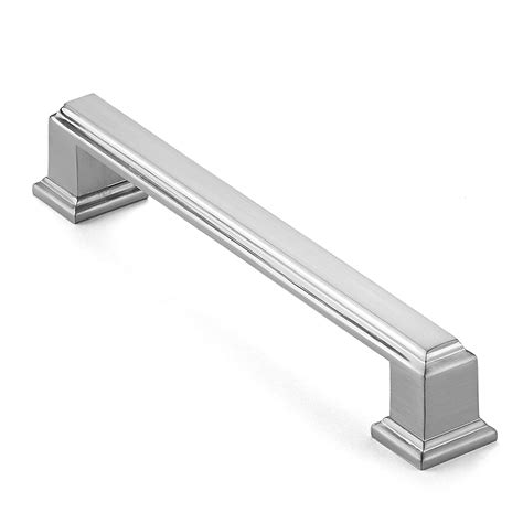 lowe's cabinet hardware pulls